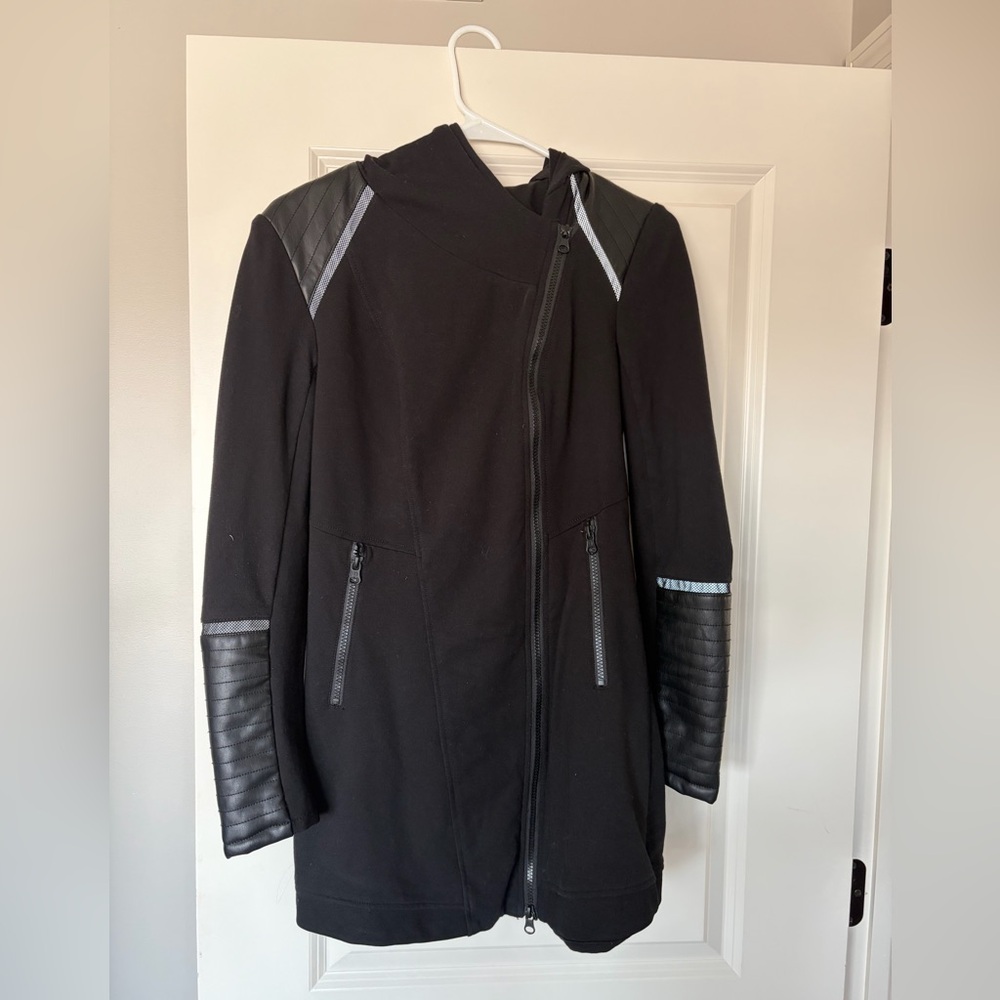 Blanc Noir Update Traveler Jacket - small